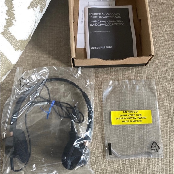 PLANTRONICS ENCORE PRO 520 HEADSET - Picture 2 of 11